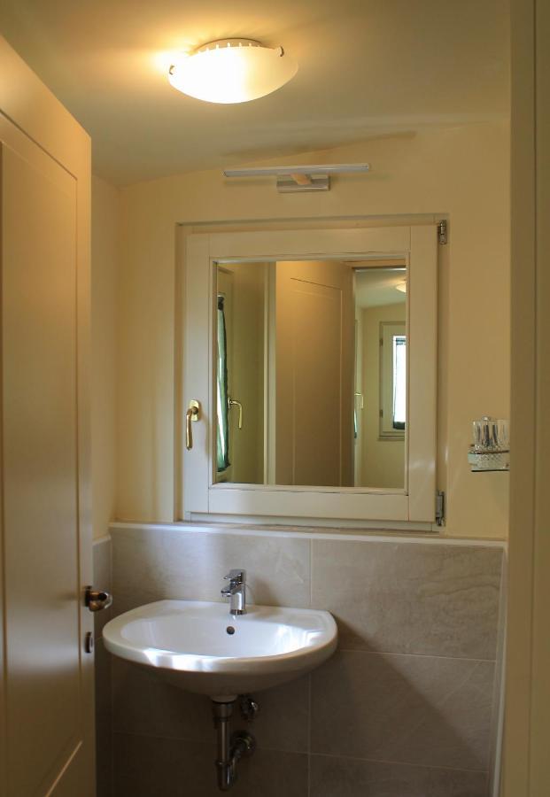 Alter Ego B&B Assisi Luaran gambar